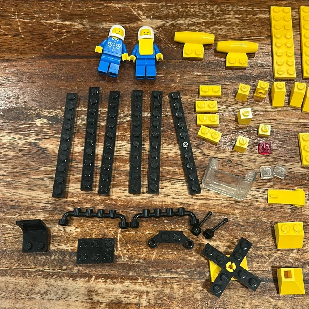 Retired LEGO Set 6697: Rescue-I Helicopter
